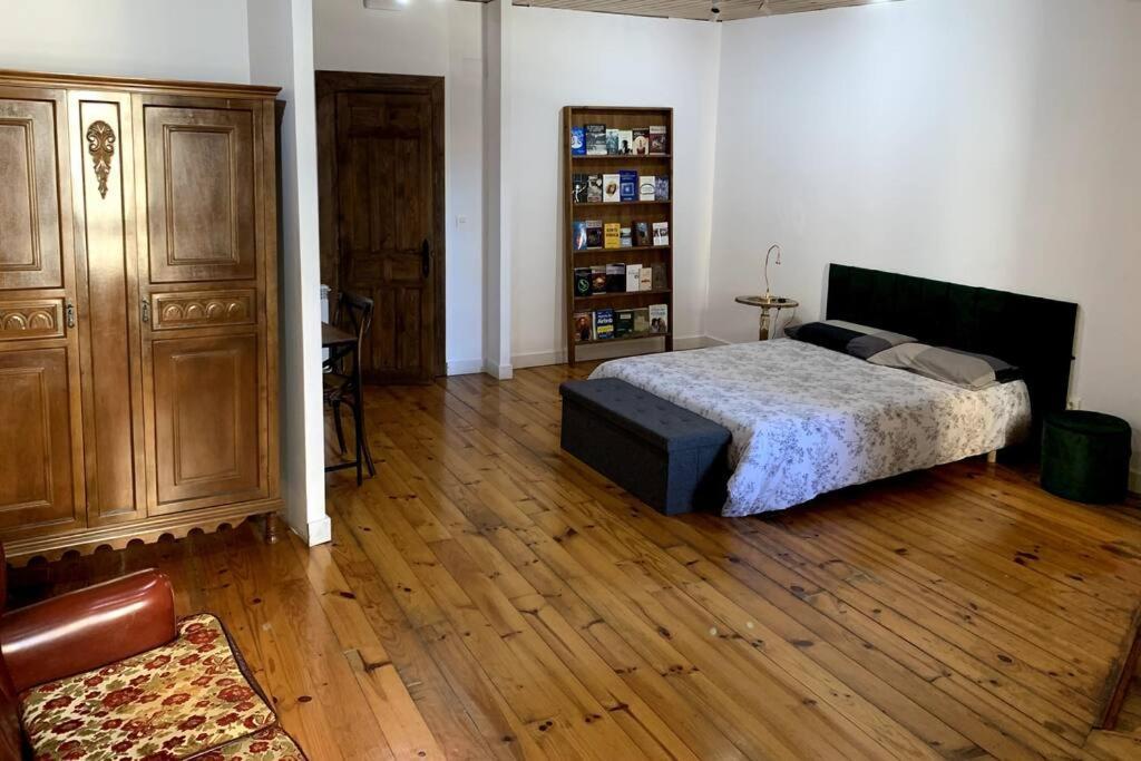 Totuma Yellow Door Ponferrada Dış mekan fotoğraf