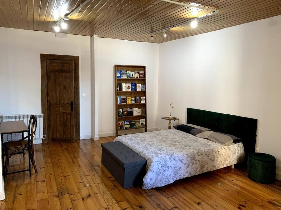 Totuma Yellow Door Ponferrada Dış mekan fotoğraf